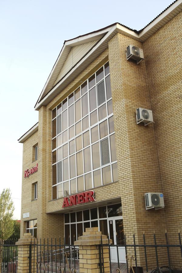 Hotel Aner Астана Екстериор снимка